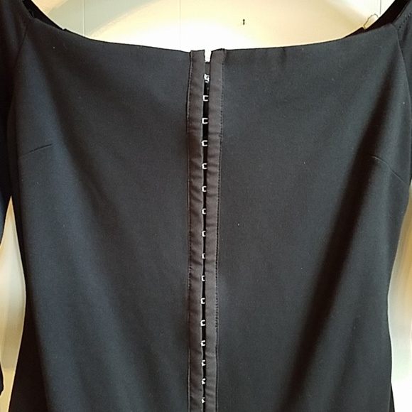 GUESS NWT off the shoulder kelli dress - Picture 3 of 5